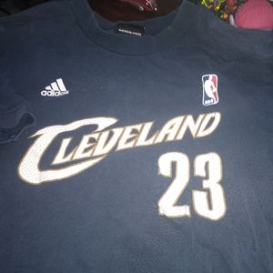 Vintage 🔥 Lebron James Cavs T-shirt